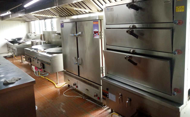 樂山外國語小學學校食堂廚房設(shè)備現(xiàn)場圖片