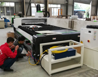 【特大喜訊】優(yōu)佰特不銹鋼廚房設(shè)備廠迎來神器，公司發(fā)展邁上新臺(tái)階